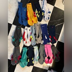 Nike Elite basketball socks 17 pairs  size L Men’s 8-12